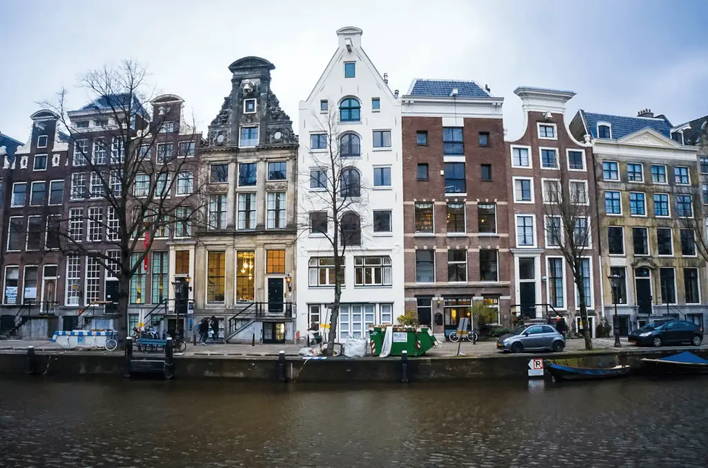 Amsterdam Confession: Please Don't Judge Me! 2 Amsterdam Confession