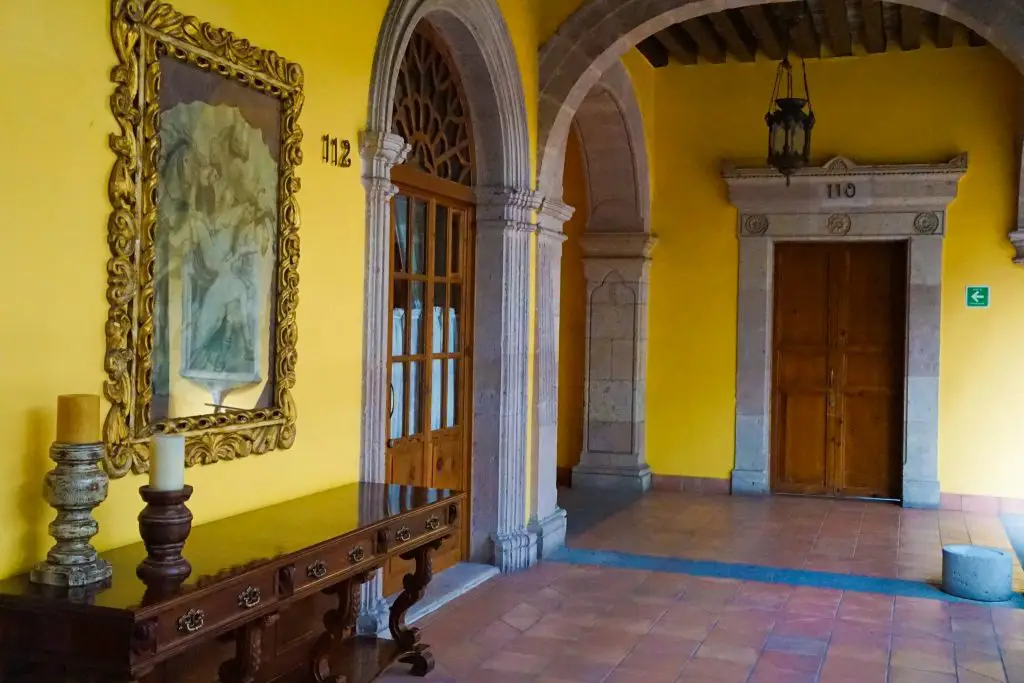 What You Need To Know Before Booking Hotel Los Juaninos in Morelia! 7 booking Hotel Los Juaninos in Morelia Mexico | hotel review