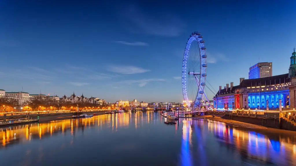 12 Unique Things To Do In London Come Rain, Hail, Sunshine Or Brexit 11 fun things to do in london | what to see in london | activities in london | places to visit in london | things to see in london | london tourist attractions