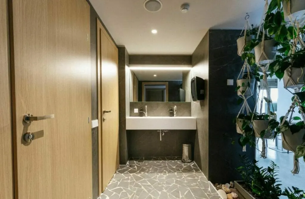 Kartuli Hotel - Best Hotels In Batumi