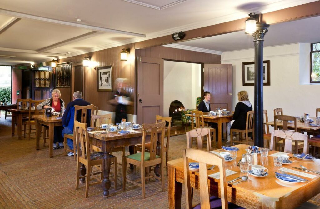 Larnach Lodge & Stable Stay 4 - best dunedin hotels