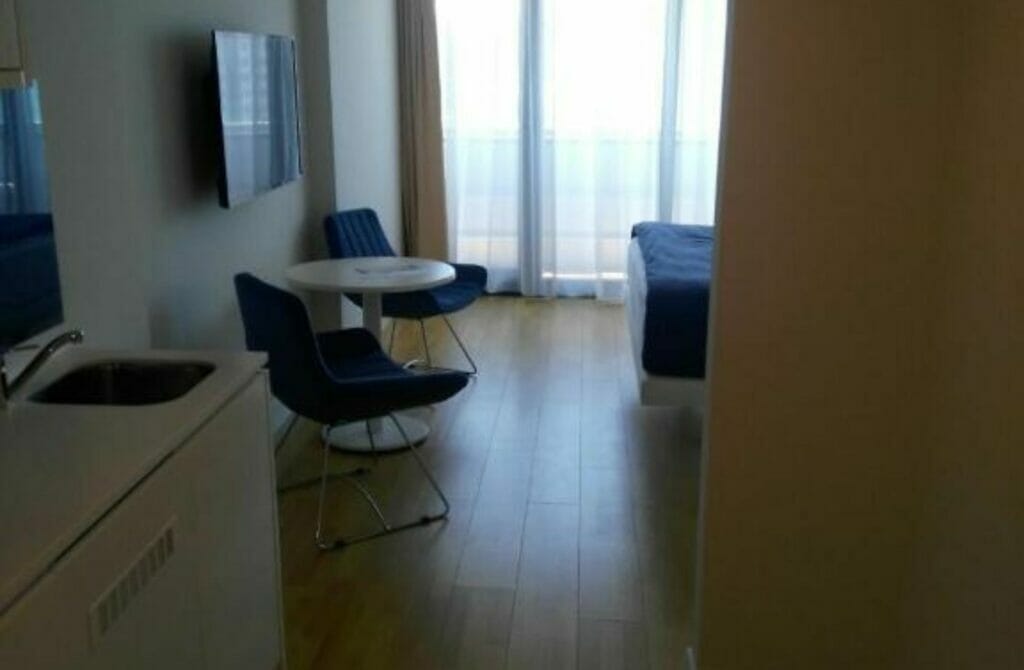 Panorama Sea View Orbi City Aparthotel - Best Hotels In Batumi
