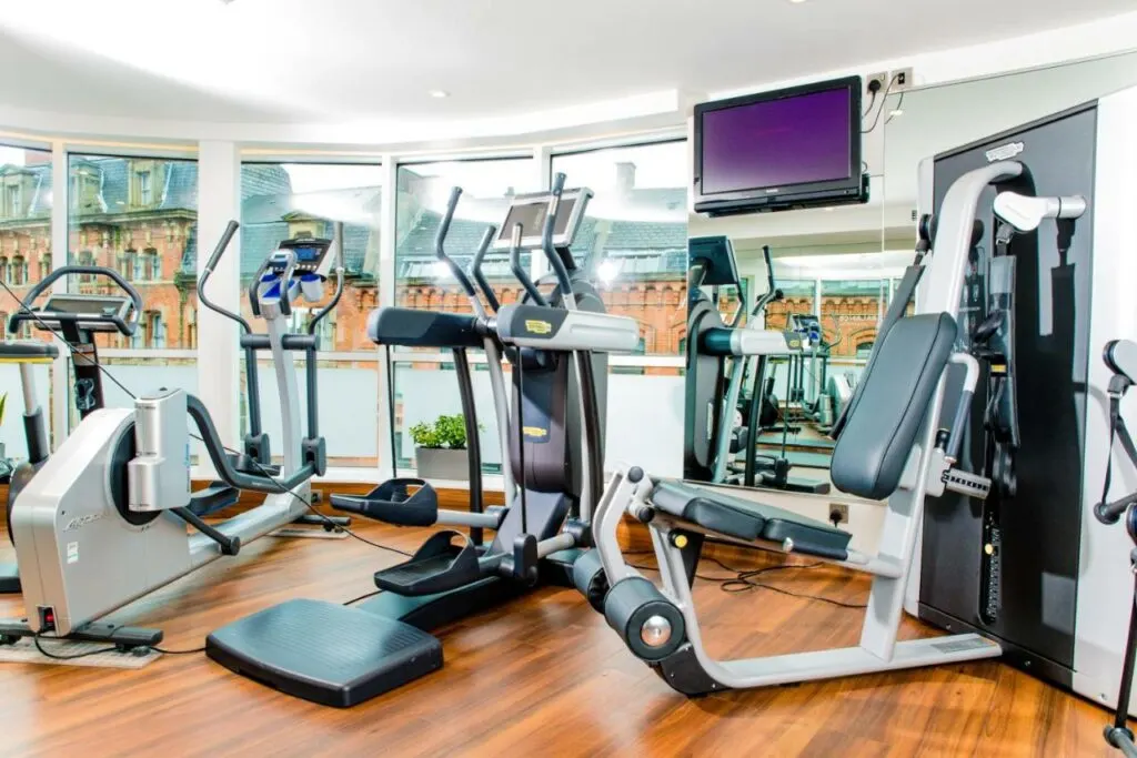 The Novotel Manchester Centre Review: High-Quality Accommodation At An Affordable Price! 7 The Novotel Manchester Centre Review- High-Quality Accommodation At An Affordable Price!
